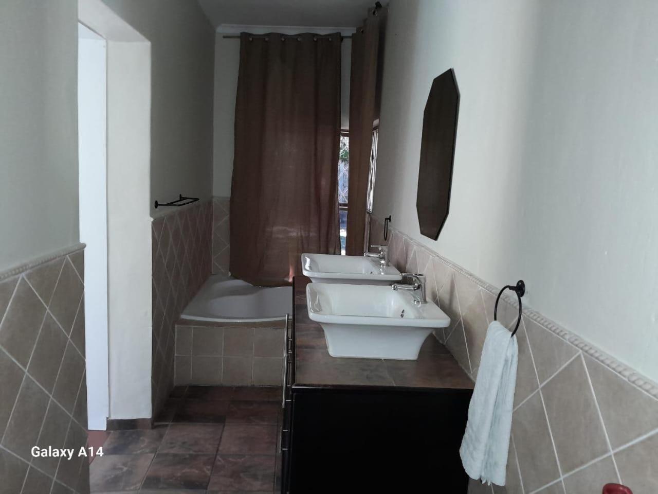 Nqabanqaba Bed and Breakfast Richards Bay Værelse billede